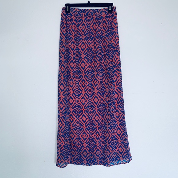 FORVER 21 MAXI SKIRT - Picture 1 of 2